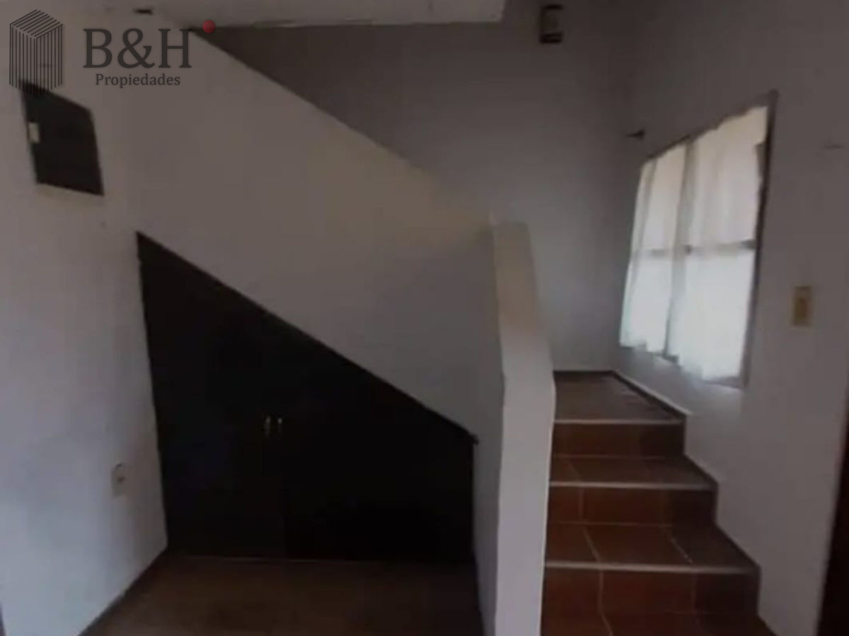 Apartamento ID.5250 - SE VENDE VIVIENDA  DUPLEX 3 DORMITORIOS EN SAN CARLOS 