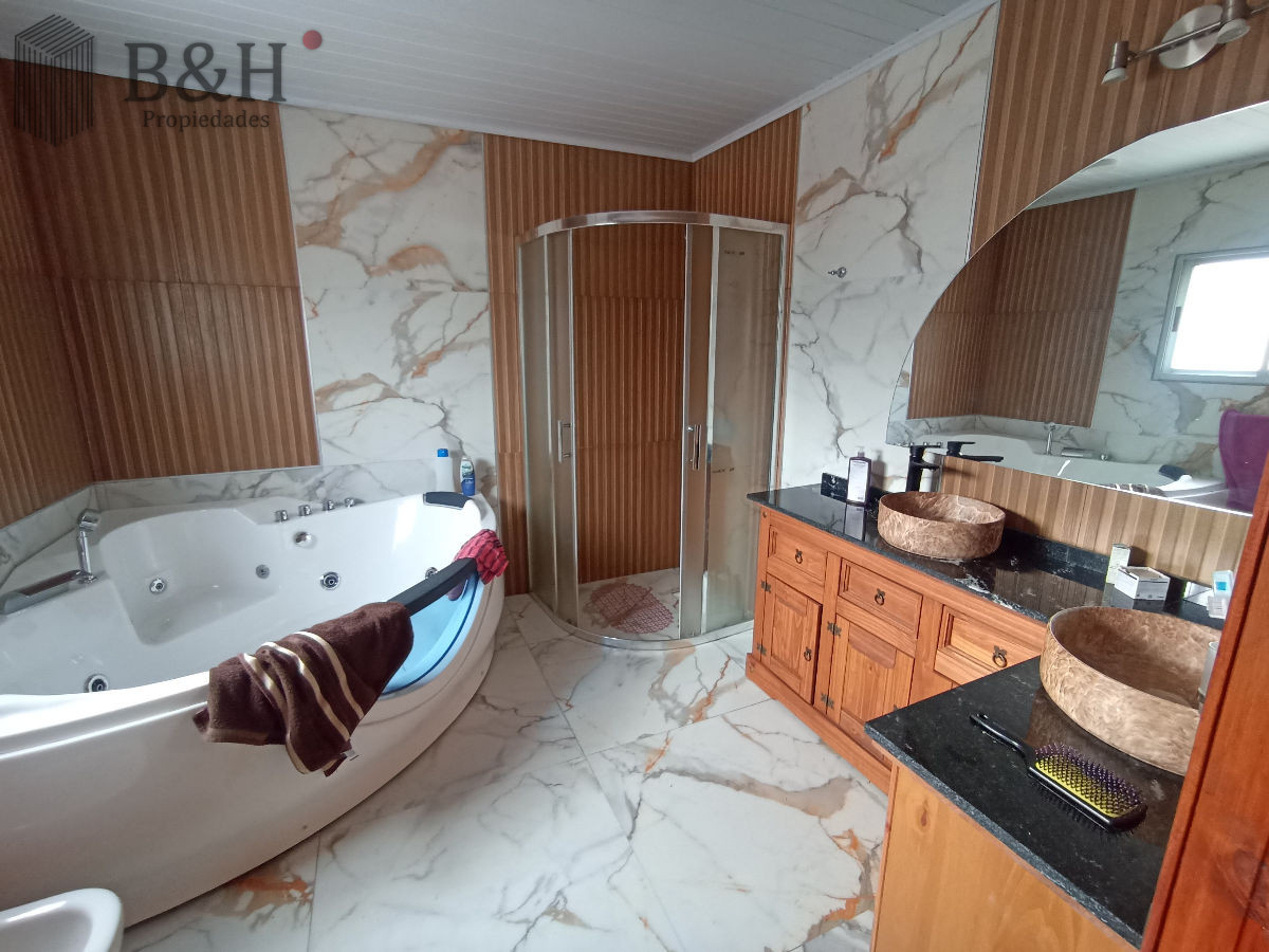 Casa ID.5313 - SE VENDE TRES PROPIEDADES EN UN MISMO PADRON CENTRO MALDONADO