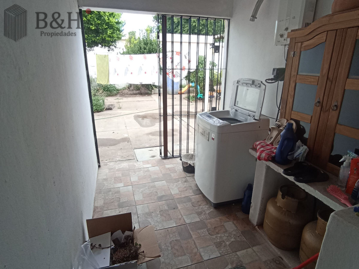 Casa ID.5313 - SE VENDE TRES PROPIEDADES EN UN MISMO PADRON CENTRO MALDONADO