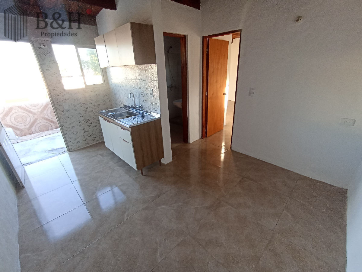 Casa ID.5313 - SE VENDE TRES PROPIEDADES EN UN MISMO PADRON CENTRO MALDONADO