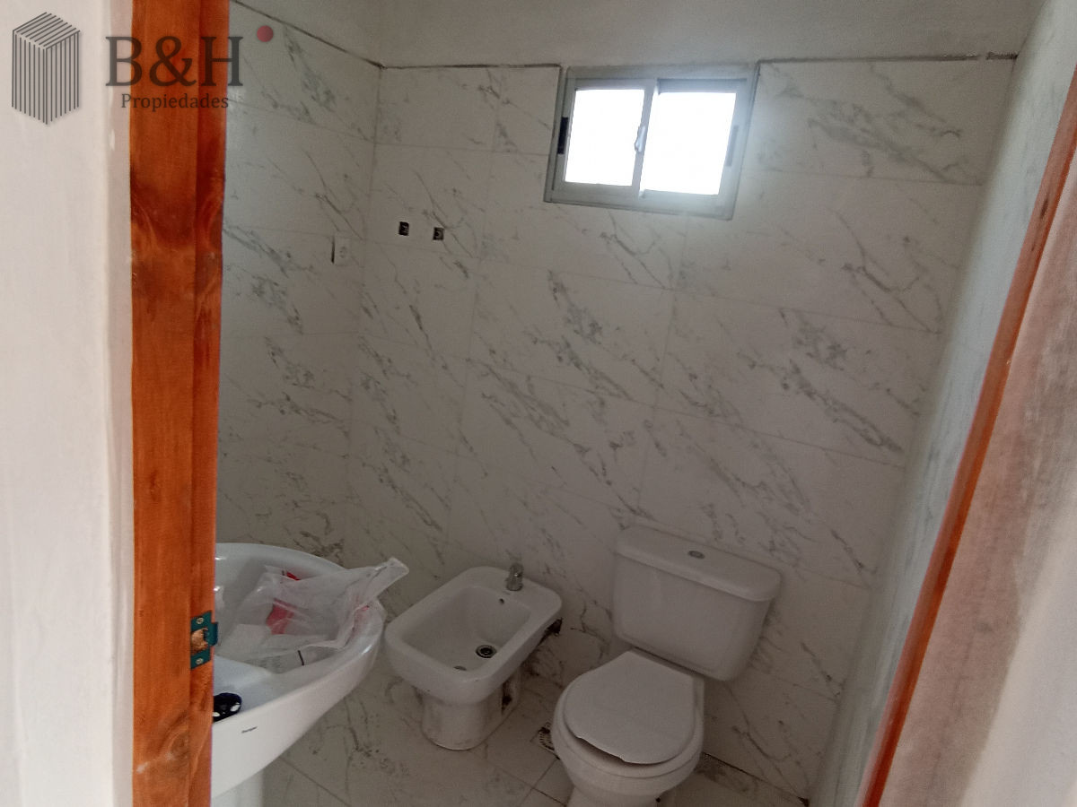 Casa ID.5313 - SE VENDE TRES PROPIEDADES EN UN MISMO PADRON CENTRO MALDONADO
