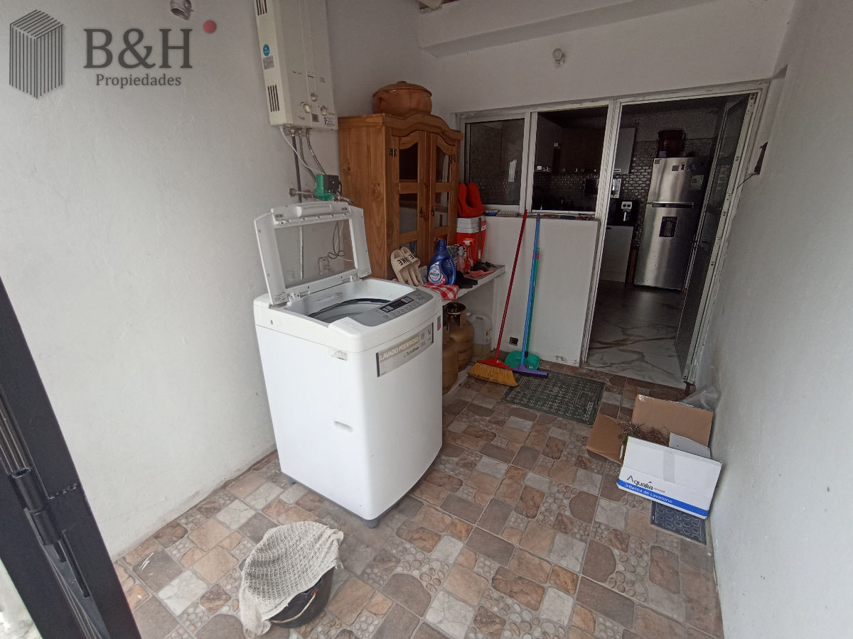 Casa ID.5313 - SE VENDE TRES PROPIEDADES EN UN MISMO PADRON CENTRO MALDONADO
