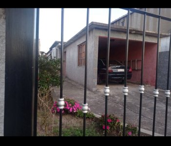 SE VENDE CASA DE 1 DORMITORIO