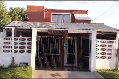 Apartamento ID.1550/SE-VENDE-CASA-DUPLEX-CON-3-DORMITORIOS-EN-MALDONADO-NUEVO-- - SE VENDE CASA DUPLEX CON 3 DORMITORIOS EN MALDONADO NUEVO  