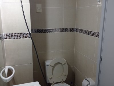 Apartamento ID.1549/SE-VENDE-MONOAMBIENTE-CENTRO-MALDONADO-EXCELENTE-UBICACION - SE VENDE MONOAMBIENTE CENTRO MALDONADO EXCELENTE UBICACION