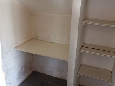 Apartamento ID.1551/SE-VENDE-LOCAL-COMERCIAL-Y-APTO-CENTRO-DE-MALDONADO - SE VENDE LOCAL COMERCIAL Y APTO CENTRO DE MALDONADO