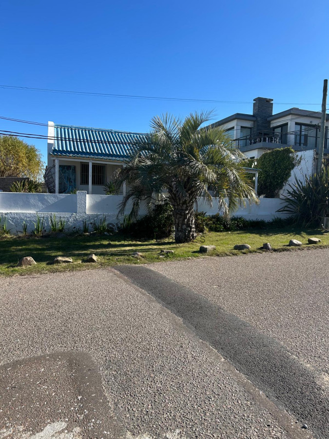 Casa ID.107 - SE VENDE CASA CON 2 DORMITORIOS EN MANANTIALES 