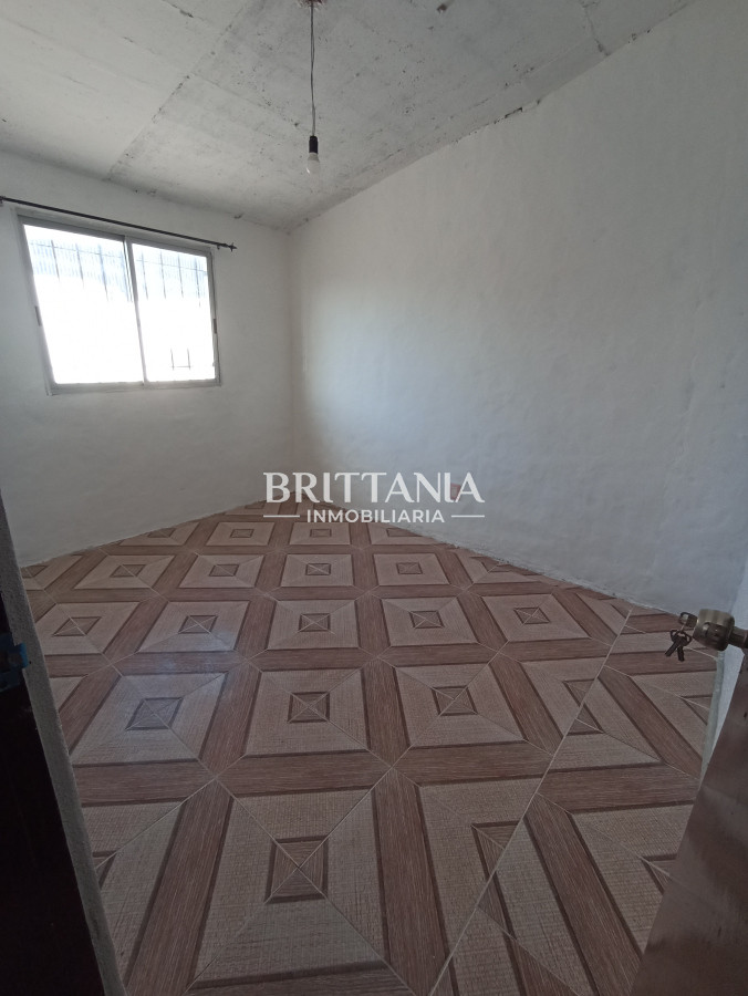 Casa ID.14 - SE VENDE CASA EN BARRIO ALTOS DE MALDONADO