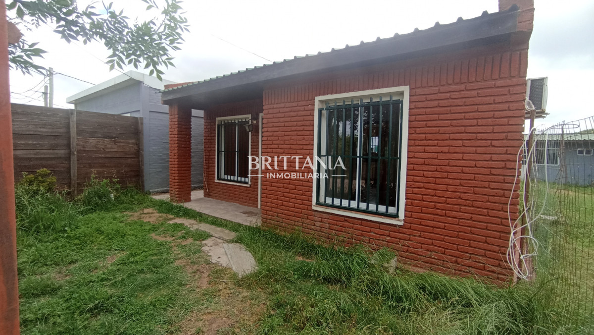 Casa ID.15 - SE VENDE CASA CON APARTAMENTO EN BARRIO MONTE HERMOSO