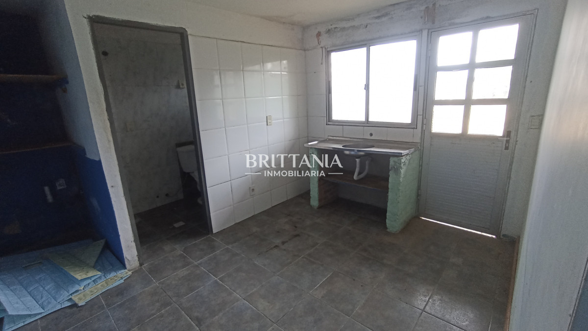 Casa ID.15 - SE VENDE CASA CON APARTAMENTO EN BARRIO MONTE HERMOSO