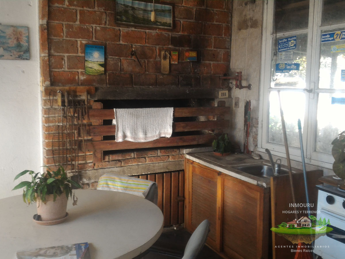 Casa ID.1449 - SE VENDE OPORTUNIDAD APTOS Y LOCALES 25 DE MAYO CENTRO MALDONADO