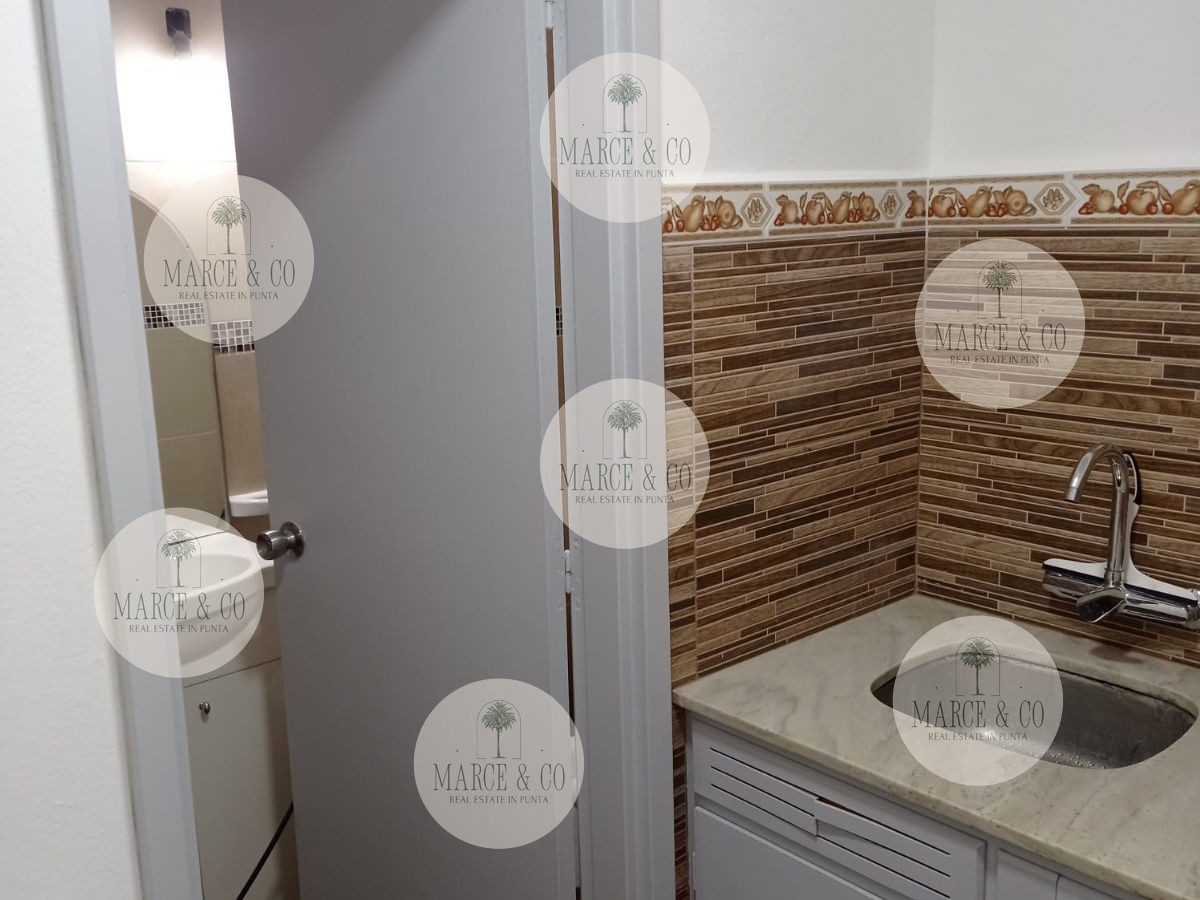 Apartamento ID.2160 - SE VENDE MONOAMBIENTE CENTRO MALDONADO EXCELENTE UBICACION