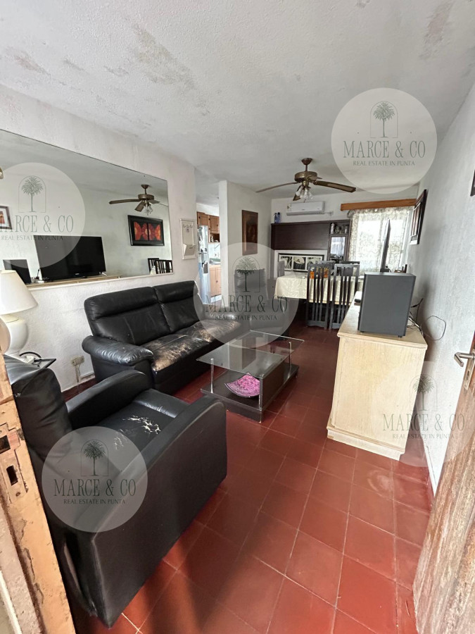 Apartamento ID.2159 - SE VENDE APARTAMENTO 3 DORM PRIMER PISO EN COMPLEJO B25 CENTRO