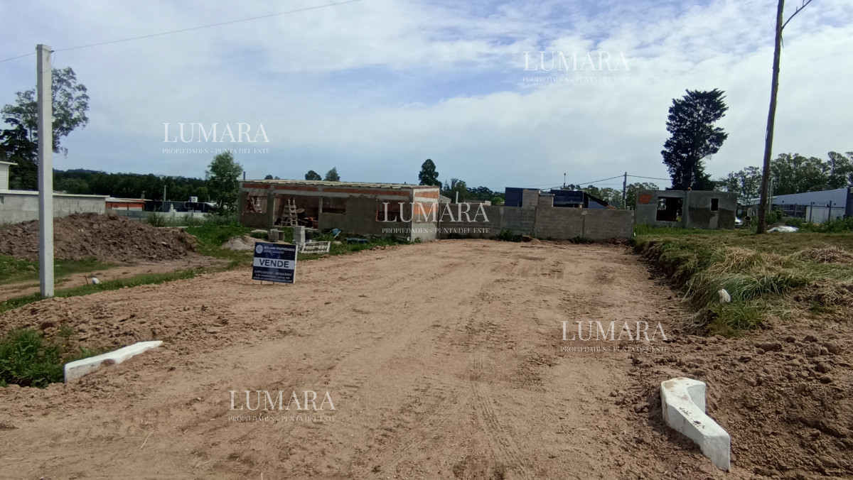 Terreno ID.2977 - SE VENDE TERRENO 300 M2 EN LA QUERENCIA LISTO PARA CONSTRUIR