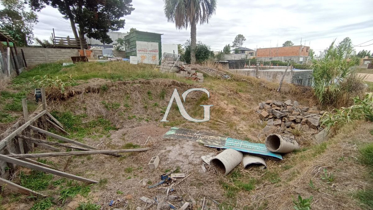 Terreno ID.452 - SE VENDE TERRENO 323 M2 EN BARRIO 4H