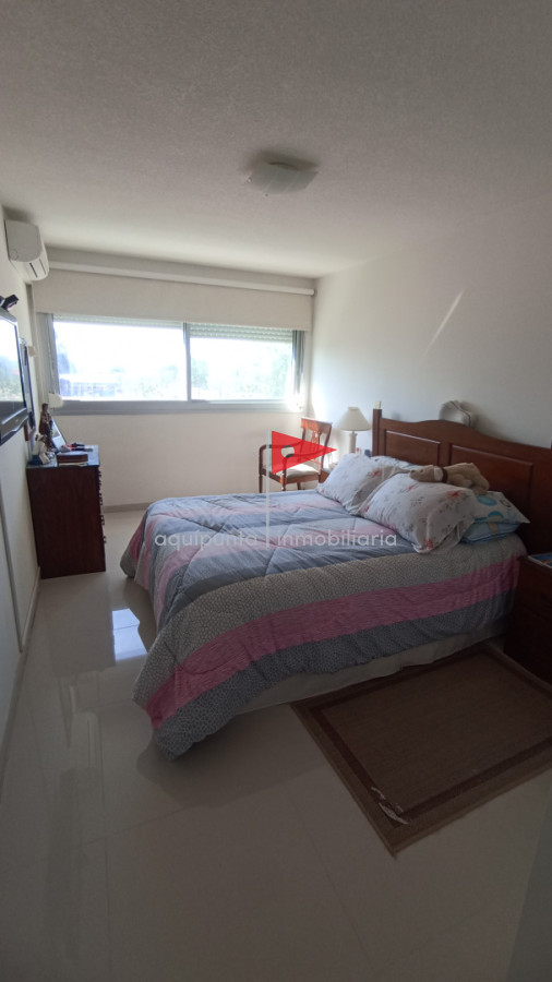 Apartamento ID.113 - SE VENDE APARTAMENTO 2 DORM EN EDIFICIO SUMMER TOWER 