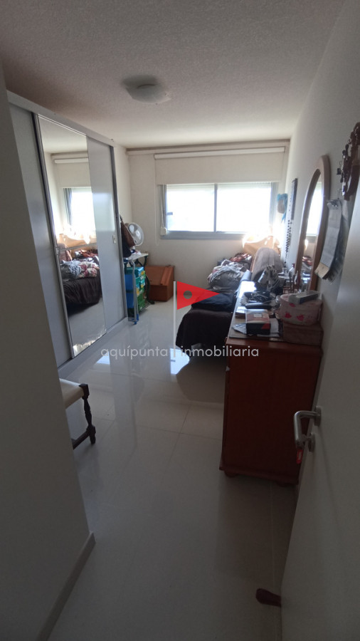 Apartamento ID.113 - SE VENDE APARTAMENTO 2 DORM EN EDIFICIO SUMMER TOWER 