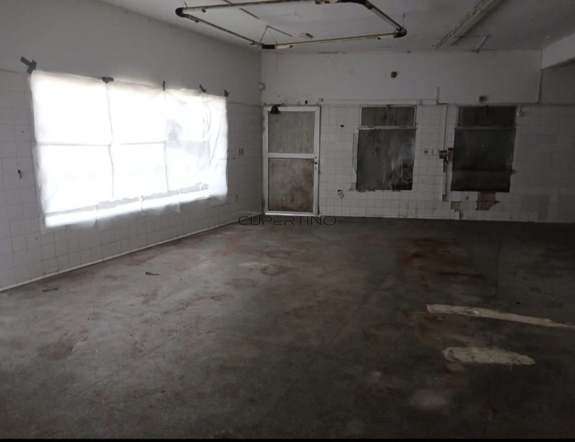 Local Comercial ID.2387 - Local en Maldonado, Biarritz