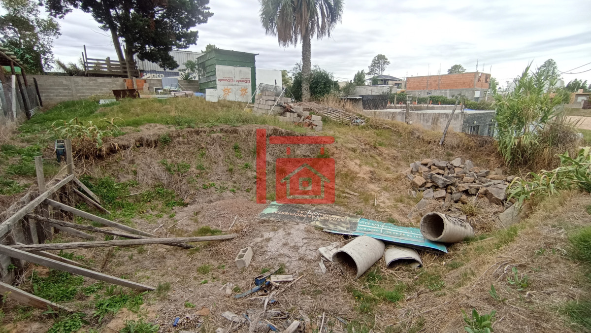 Terreno ID.271 - SE VENDE TERRENO 323 M2 EN BARRIO 4H