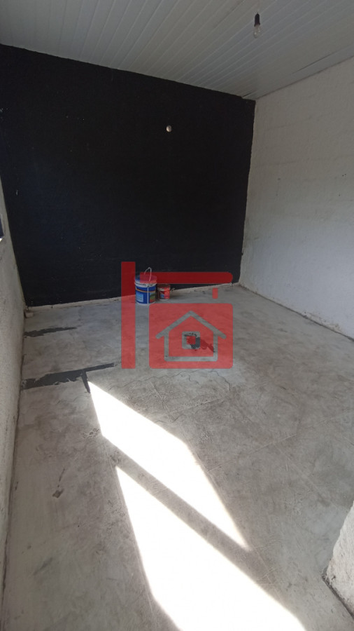 Terreno ID.304 - SE VENDE TERRENO CON MEJORAS 