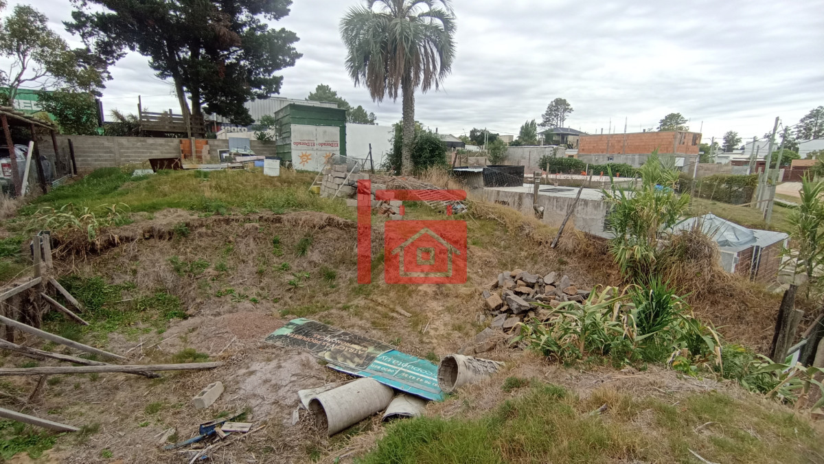 Terreno ID.271 - SE VENDE TERRENO 323 M2 EN BARRIO 4H
