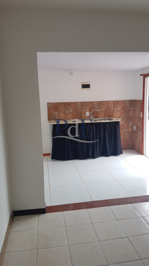 SE VENDE CASA Y DOS APARTAMENTOS EN EL MISMO PADRON  - Imagen 21