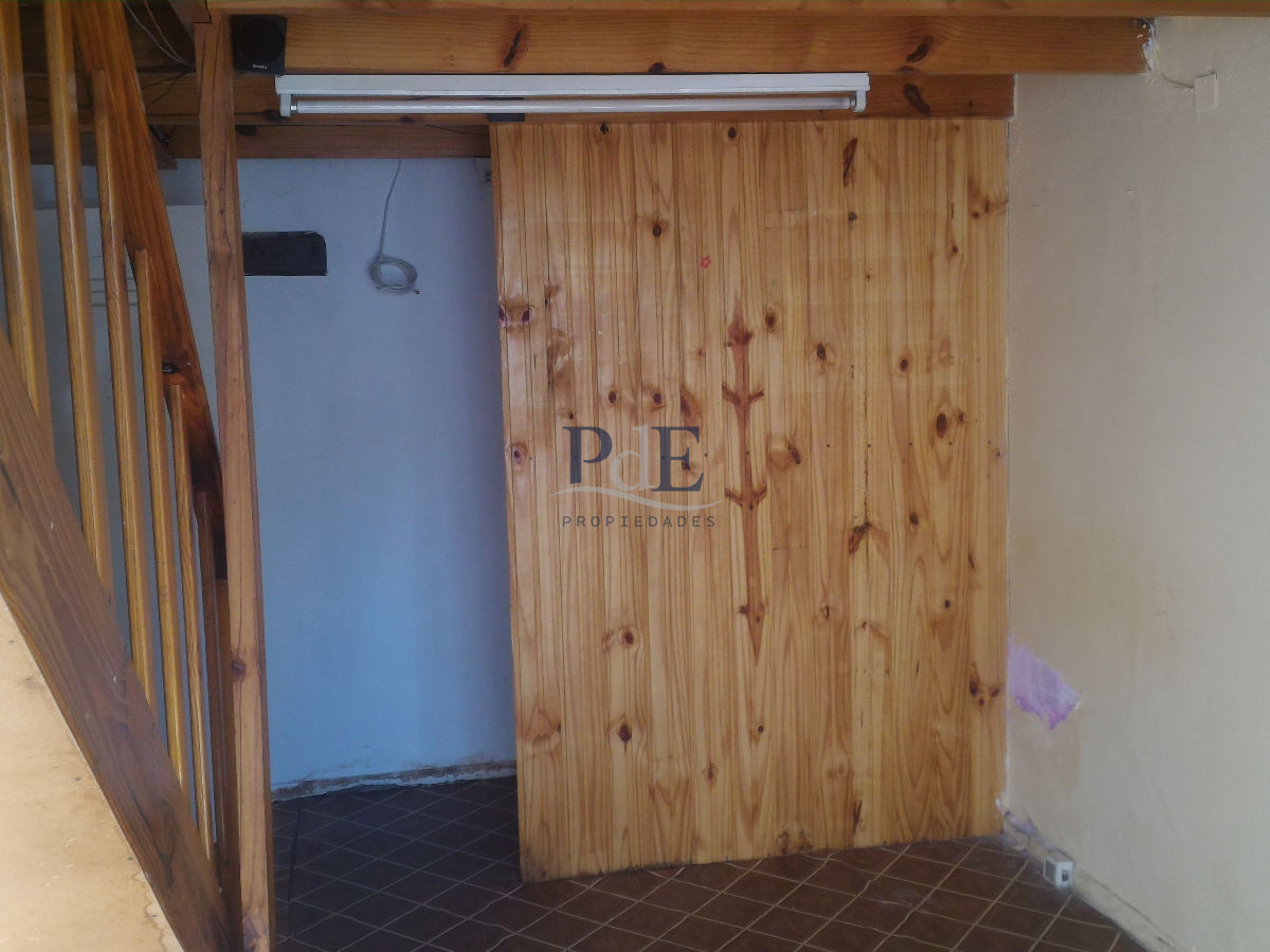 Propiedad con potencial comercial y residencial pleno Centro. Maldonado - Imagen 1