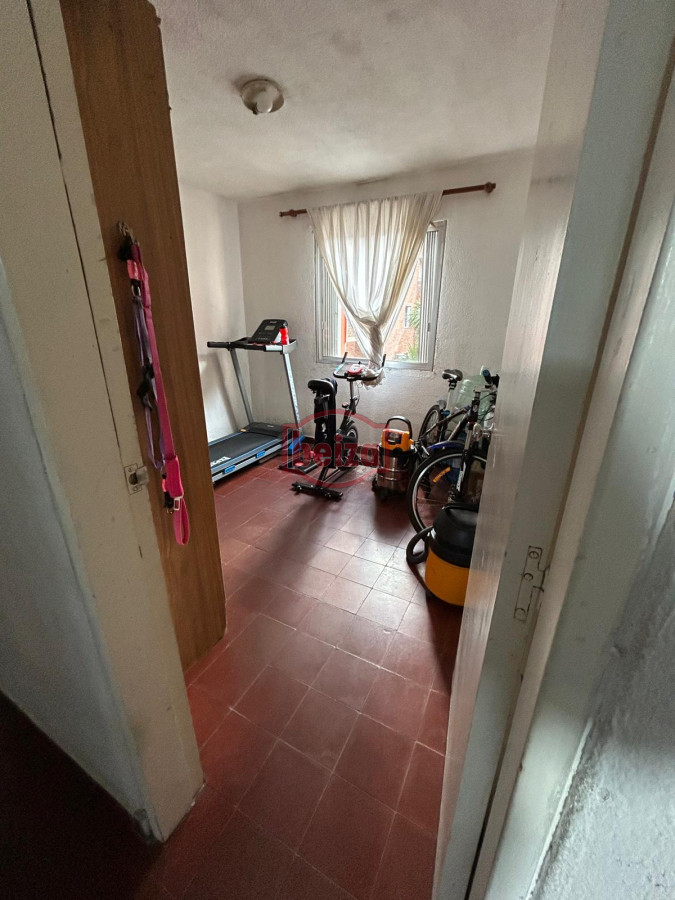 Apartamento ID.167056/El-Monoambiente-que-buscas-a-pasos-del-mar-y-con-financiación- - SE VENDE APARTAMENTO 3 DORM PRIMER PISO EN COMPLEJO B25 CENTRO