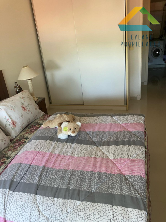 Apartamento ID.136 - SE VENDE APARTAMENTO 2 DORM EN EDIFICIO SUMMER TOWER 