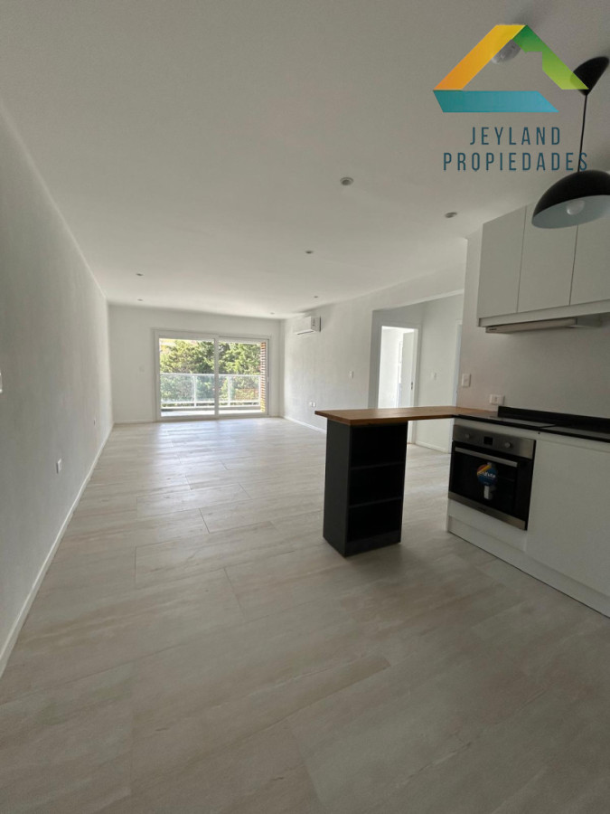 Apartamento ID.494 - SE VENDE APTO 2 DORMITORIOS EDIFICIO LA FORET