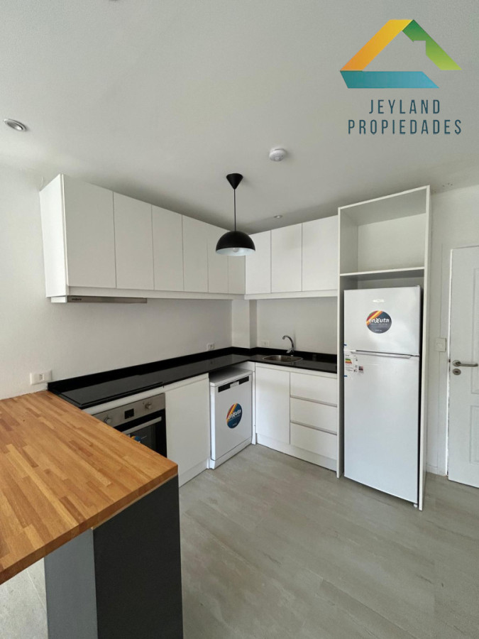 Apartamento ID.494 - SE VENDE APTO 2 DORMITORIOS EDIFICIO LA FORET