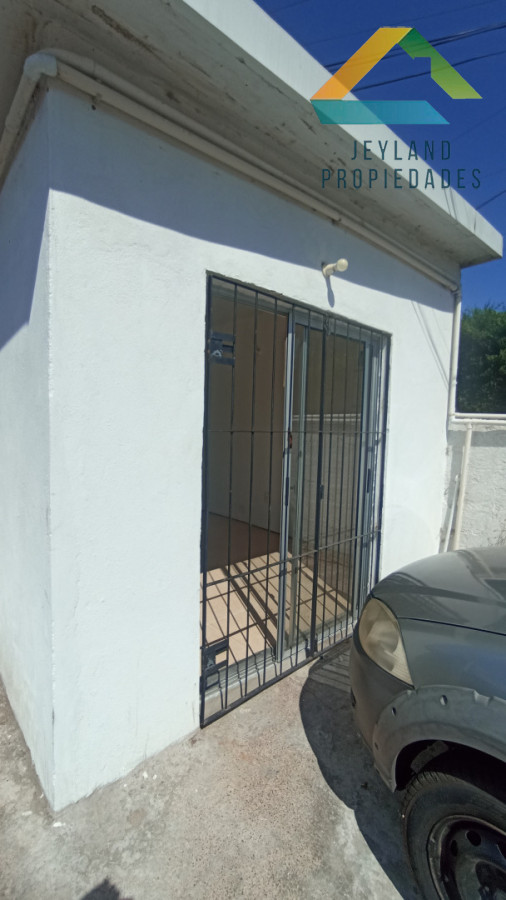 Apartamento ID.393 - SE ALQUILA MONOAMBIENTE EN BARRIO INVE