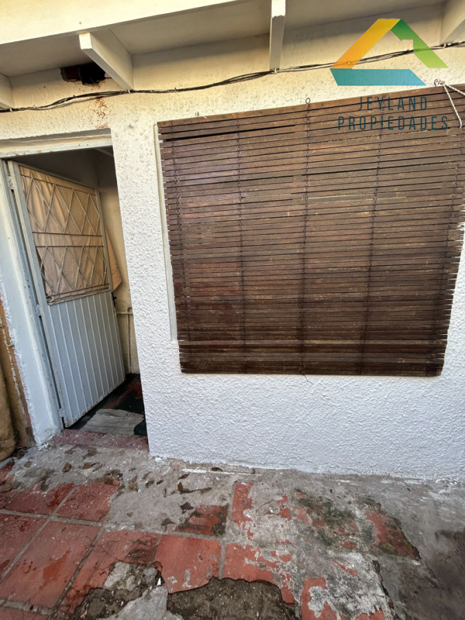 Apartamento ID.542 - SE ALQUILA MONOAMBIENTE BARRIO RIVERA