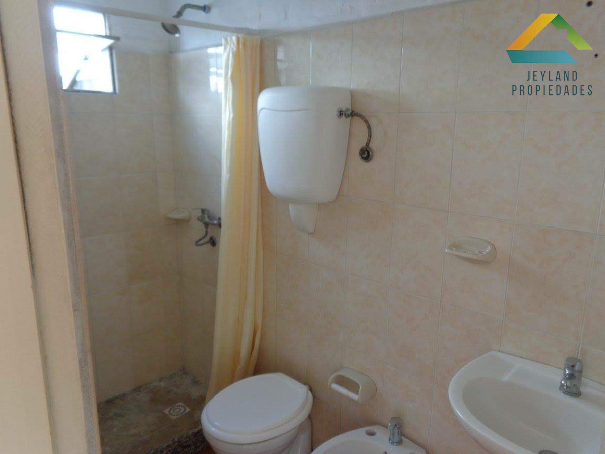 Apartamento ID.151 - SE ALQUILA APTO 2  DORMITORIOS CENTRO MALDONADO  C/GARANTIAS