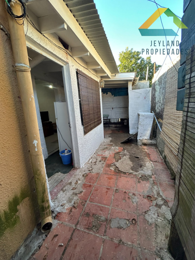 Apartamento ID.542 - SE ALQUILA MONOAMBIENTE BARRIO RIVERA