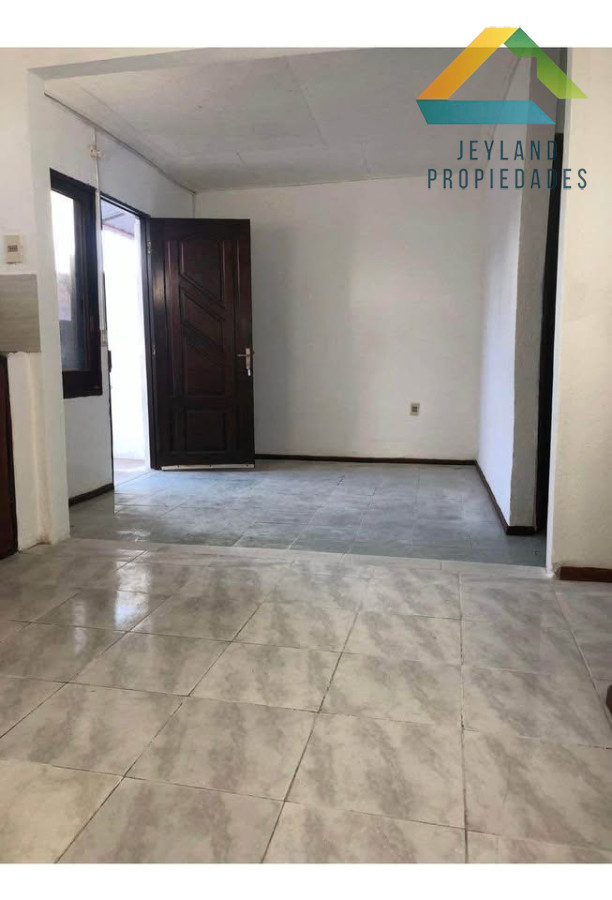 Apartamento ID.139 - SE VENDEN 4 APARTAMENTOS EN EL MISMO PADRON 