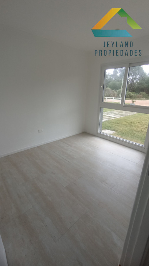 Apartamento ID.492 - SE VENDE APTO 2 DORMITORIOS EDIFICIO LA FORET 