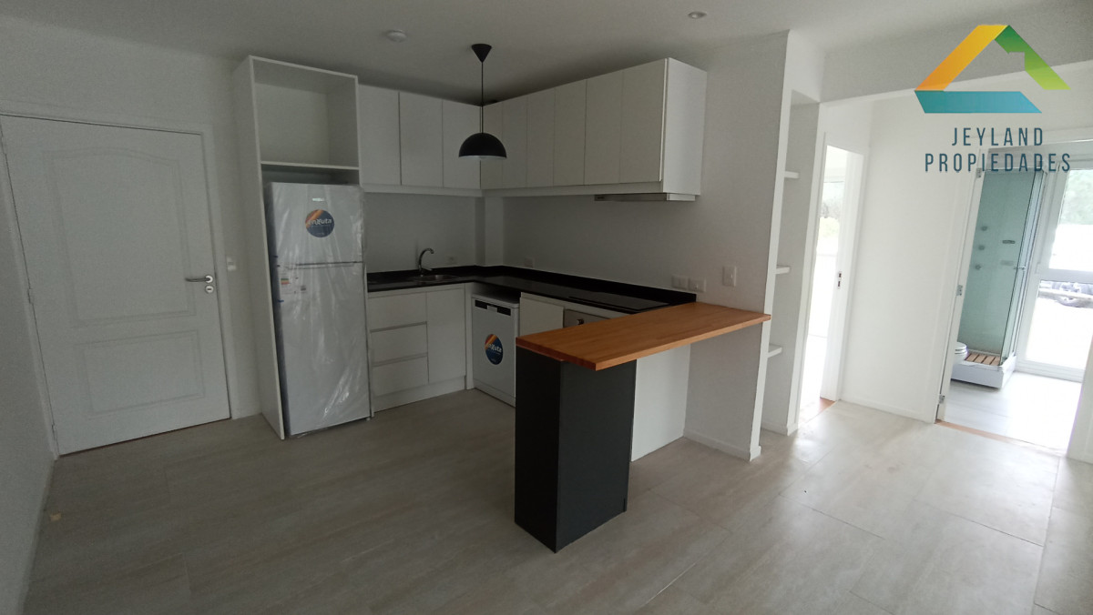 Apartamento ID.495 - SE VENDE APTO 2 DORMITORIOS EDIFICIO LA FORET 
