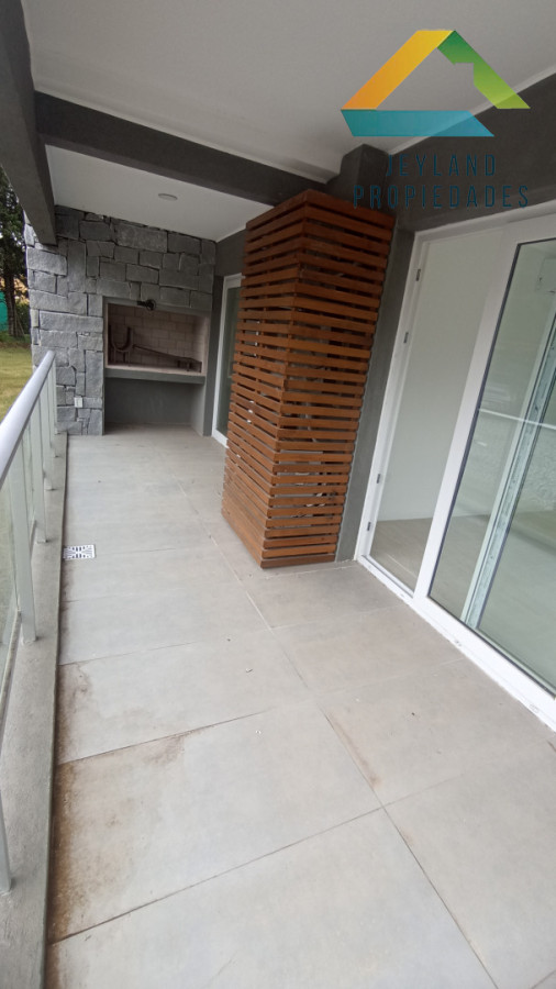 Apartamento ID.495 - SE VENDE APTO 2 DORMITORIOS EDIFICIO LA FORET 
