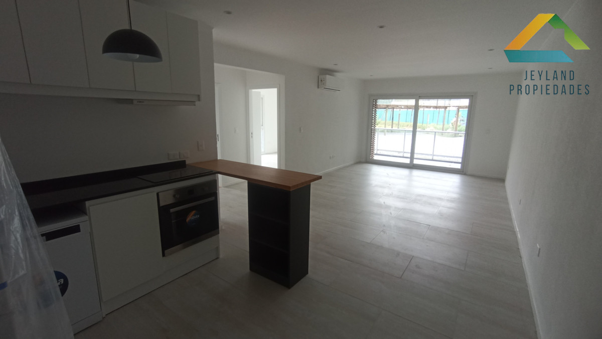 Apartamento ID.497 - SE VENDE APTO 2 DORMITORIOS EDIFICIO LA FORET