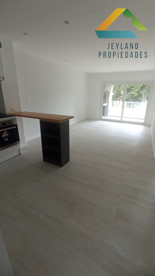 Apartamento ID.500 - SE VENDE APTO 1 DORMITORIO EDIFICIO LA FORET