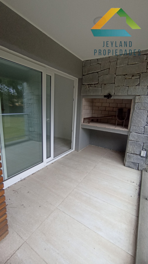 Apartamento ID.500 - SE VENDE APTO 1 DORMITORIO EDIFICIO LA FORET