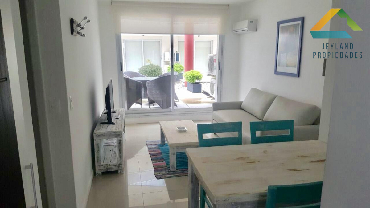 Apartamento ID.541 - SE ALQUILA APARTAMENTO 1 DORM EN EDIFICIO AYRES DEL PUERTO