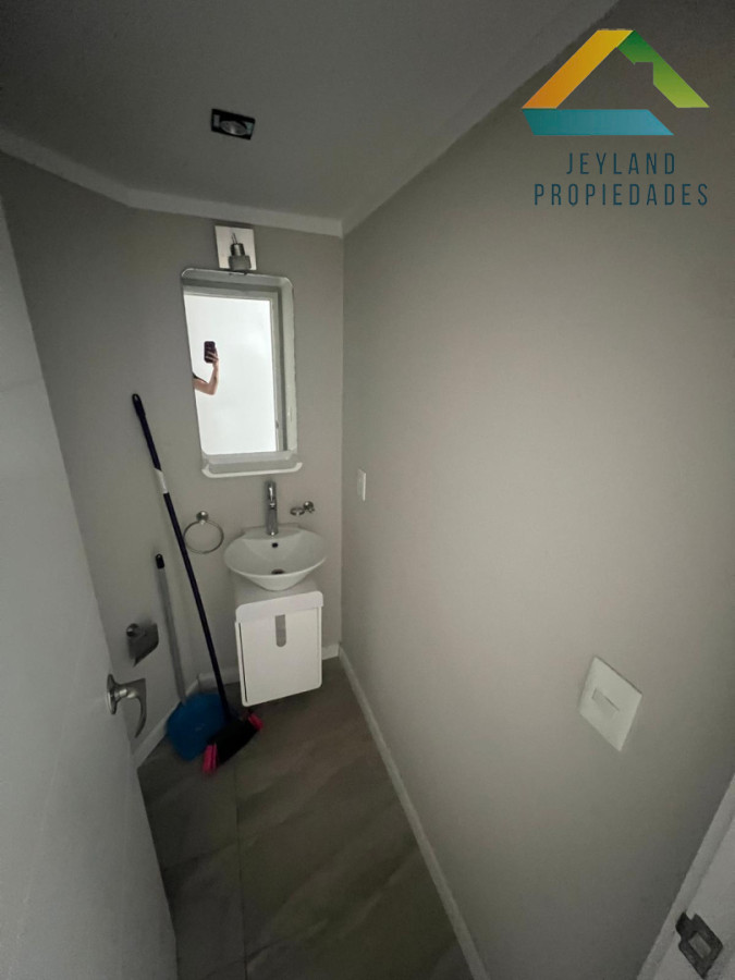 Apartamento ID.369 -  ALQUILER - APARTAMENTO FRENTE AL MAR