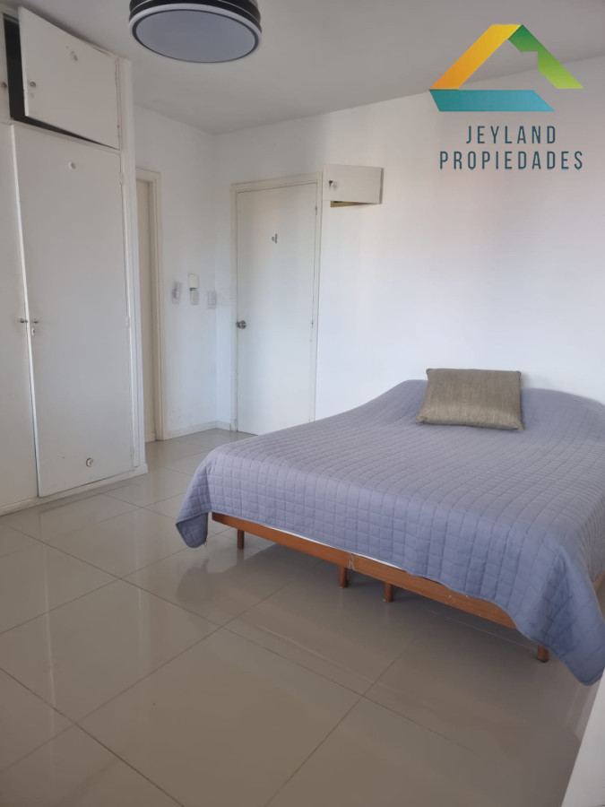 Apartamento ID.449 - SE ALQUILA INVERNAL MONOAMBIENTE EN EDIFICIO EL GRILLO