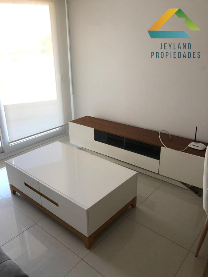 Apartamento ID.366 -  ALQUILER - APARTAMENTO FRENTE AL MAR 