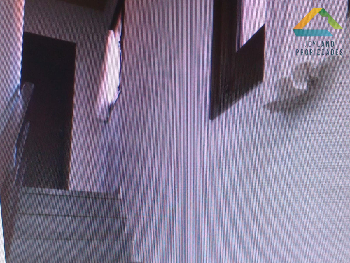 Apartamento ID.100 - SE VENDE CASA  CON 2 DORMITORIOS EN CENTRO DE SAN CARLOS 