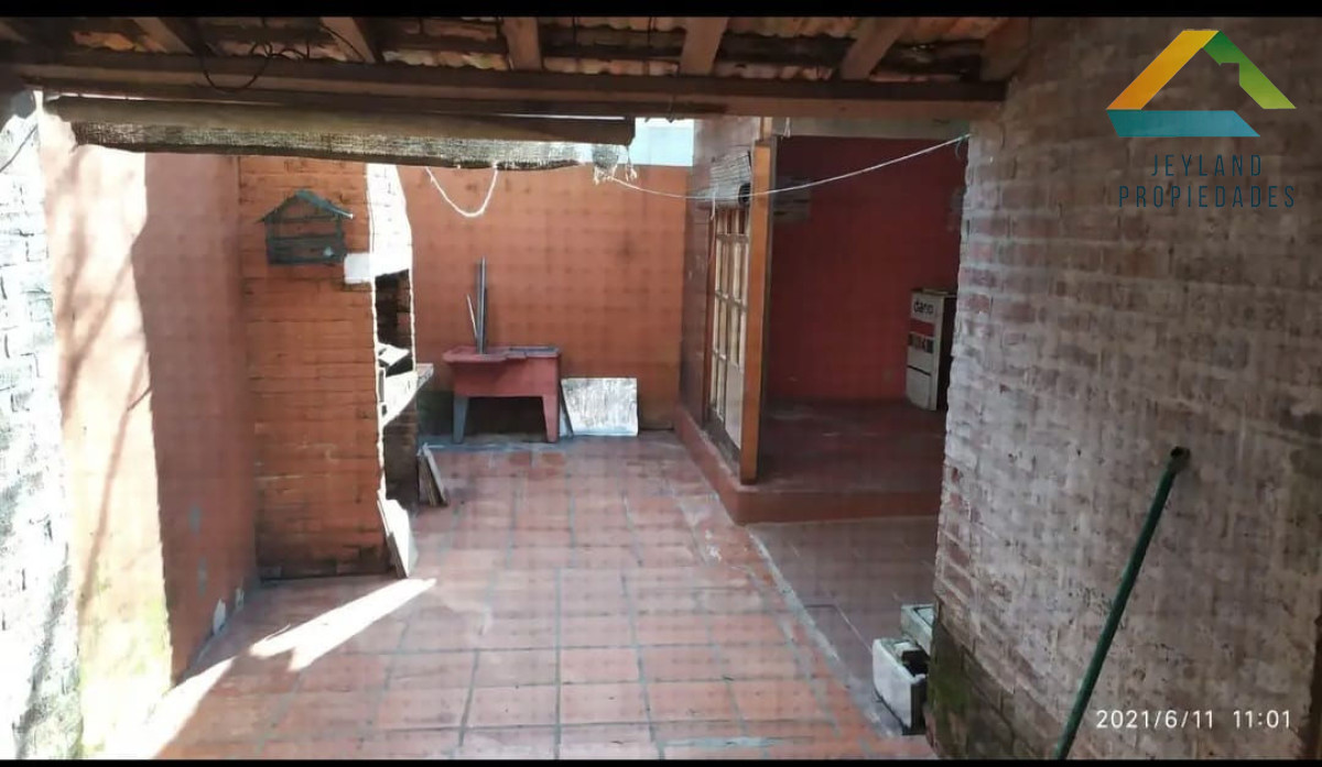 Apartamento ID.101 - SE VENDE VIVIENDA  DUPLEX 3 DORMITORIOS EN SAN CARLOS 
