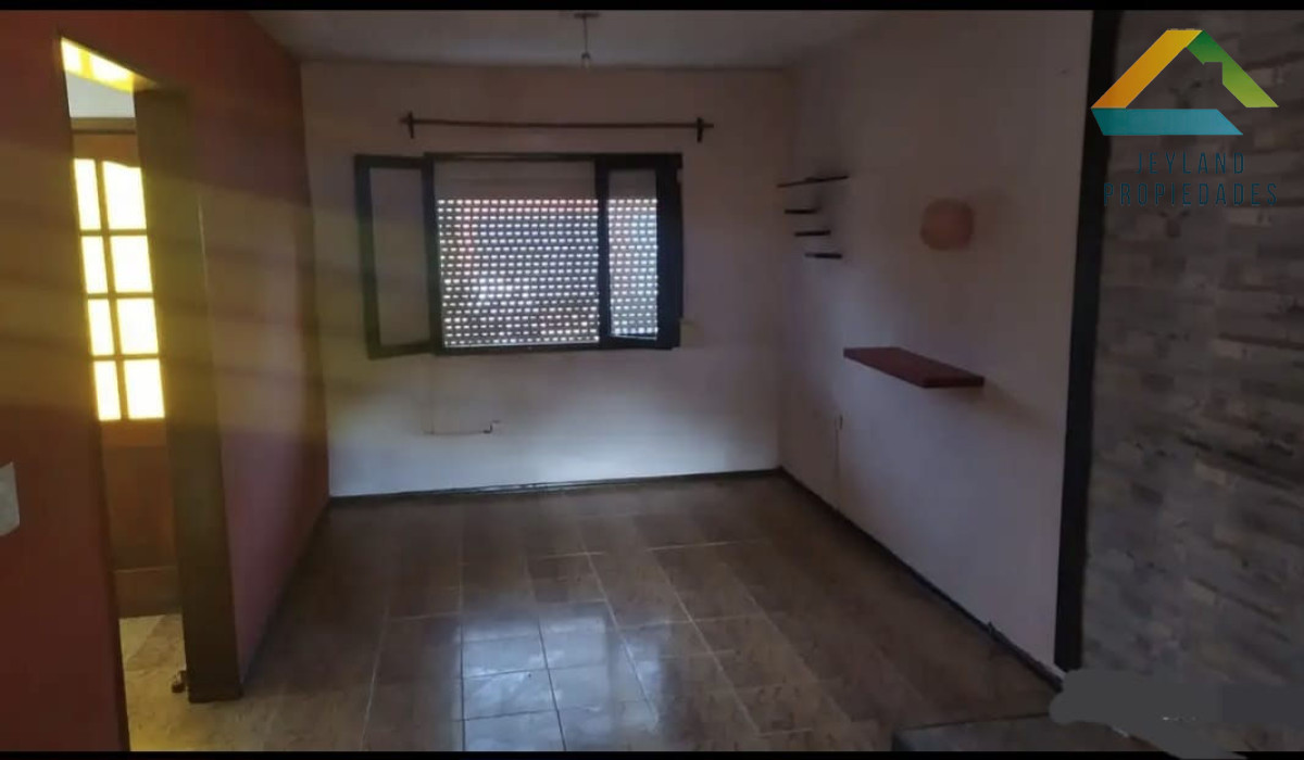 Apartamento ID.101 - SE VENDE VIVIENDA  DUPLEX 3 DORMITORIOS EN SAN CARLOS 