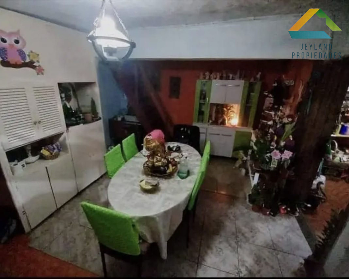 Apartamento ID.102 - SE VENDE CASA DUPLEX CON 3 DORMITORIOS EN MALDONADO NUEVO  